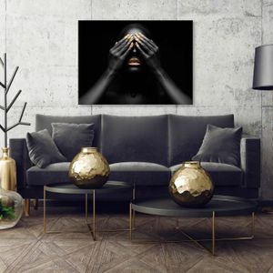 Tableau Déco Impression Sur Verre 120x80cm – Motif Bouche Et Or, Noir