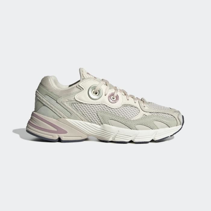 adidas astir sneakers beige