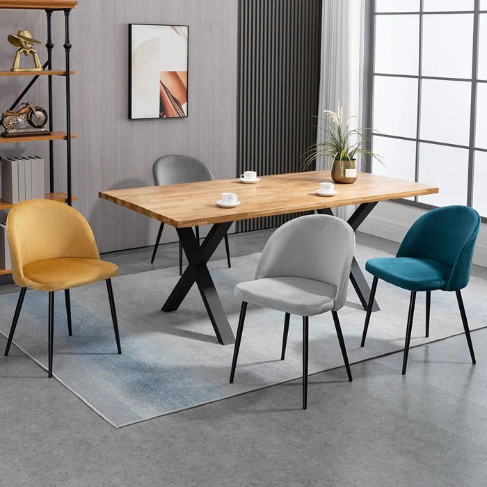 Lot De 4 Chaises Scandinaves velours rembourrées pieds métal effilés multicolore Lot De 4 Chaises Scandinaves velours rembourrées pieds métal effilés multicolore
