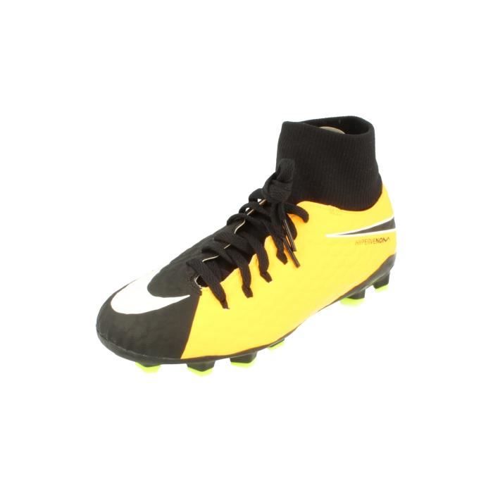crampon de foot nike hypervenom