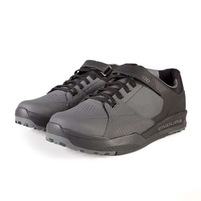Chaussures VTT Shimano SH-XC702, Homme, Carbone, Pointure US12/EU47, Argent