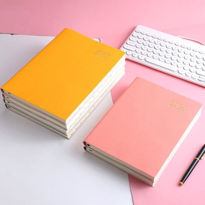 Agenda Hebdomadaire Moleskine 2023 – Semainier 12 Mois Avec Couverture Rigide, Format XL 19x25 Cm, Couleur Orange Vif