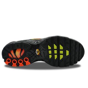 nike tns junior black