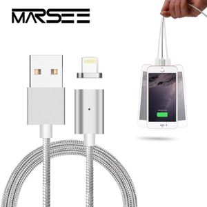 8 Gang commuté extension lead avec 4 Charge USB Ports 2 m Câble d/'alimentation Noir 2.1 A