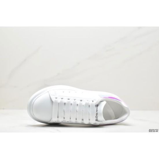 Alexander McQueen 561580WHVI59375 White laser Homme Femme Chaussures Entranement de Sport White Cdiscount Chaussures