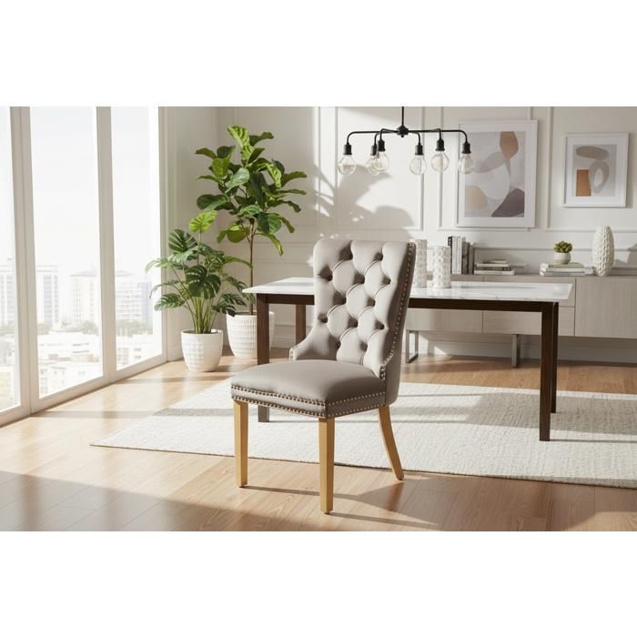 Lot 2 Chaises Salle à Manger Velours Moka Cloutées Pieds Gold POIGNÉE