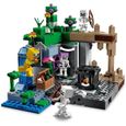 Lego 21189 Minecraft Le Donjon du Squelette, Jouet Construction, Figurine Squelette avec Accessoires, Grotte, Jeu Educatif, E-2