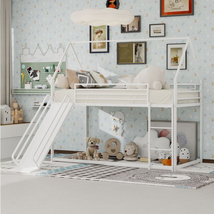 MEULVA Lit surélevé enfant 90 x 190 cm avec toboggan échelle et structure cabane en métal blanc