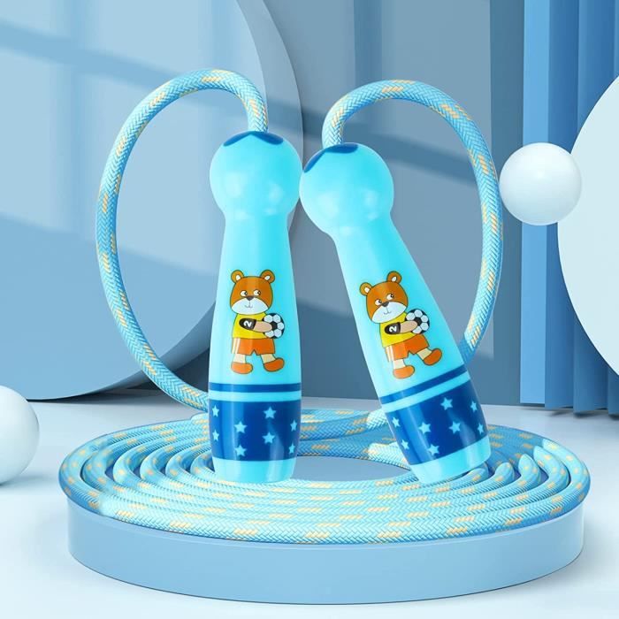 Enfants Sautant À La Corde À Sauter Ensemble Vecteur. Petit Garçon Et Fille Enfants Sautent À La Corde À Sauter Sur L'aire De Jeux De La Maternelle. Personnages Entraînement Sport Fitness Activité Enfants Sautant À La Corde À Sauter Ensemble Vecteur. Petit Garçon Et Fille Enfants Sautent À La Corde À Sauter Sur L'aire De Jeux De La Maternelle. Personnages Entraînement Sport Fitness Activité