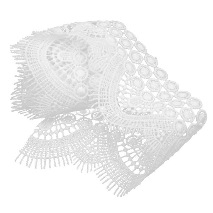 Tissu Dentelle Noire Unie Extensible à Motifs Géométriques