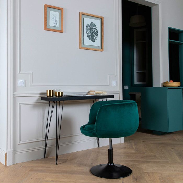 Tabouret de bar en velours vert NOLAN Tabouret de bar en velours vert NOLAN