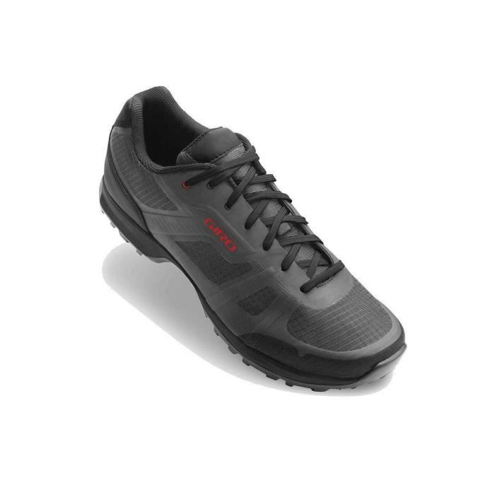 Chaussures de cyclisme femme Giro Gauge - Gris Argent - A lacets - Renfort orteils et talon Chaussures de cyclisme femme Giro Gauge - Gris Argent - A lacets - Renfort orteils et talon