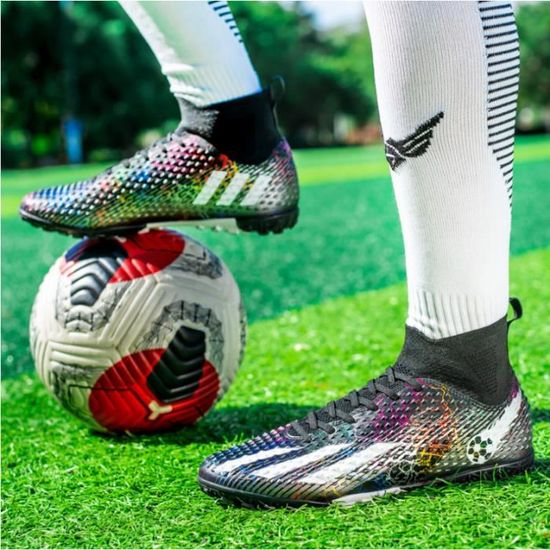 VLOOKST Chaussures de Football Homme High Top Professionnel Crampons de  Foot Adolescents Athlétisme Chaussures de Sport en Plein Air Chaussures de  Futsal Blanc EU 36 : : Mode
