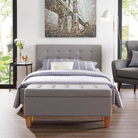 Banc de lit LILLE coffre de rangement avec assise pouf capitonné bout de lit avec pieds conique en bois, structure MDF et tissu gris