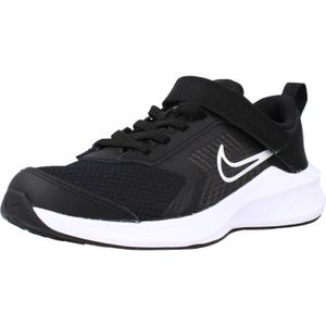 BASKET Basket enfant NIKE 111259 - Noir - Lacets