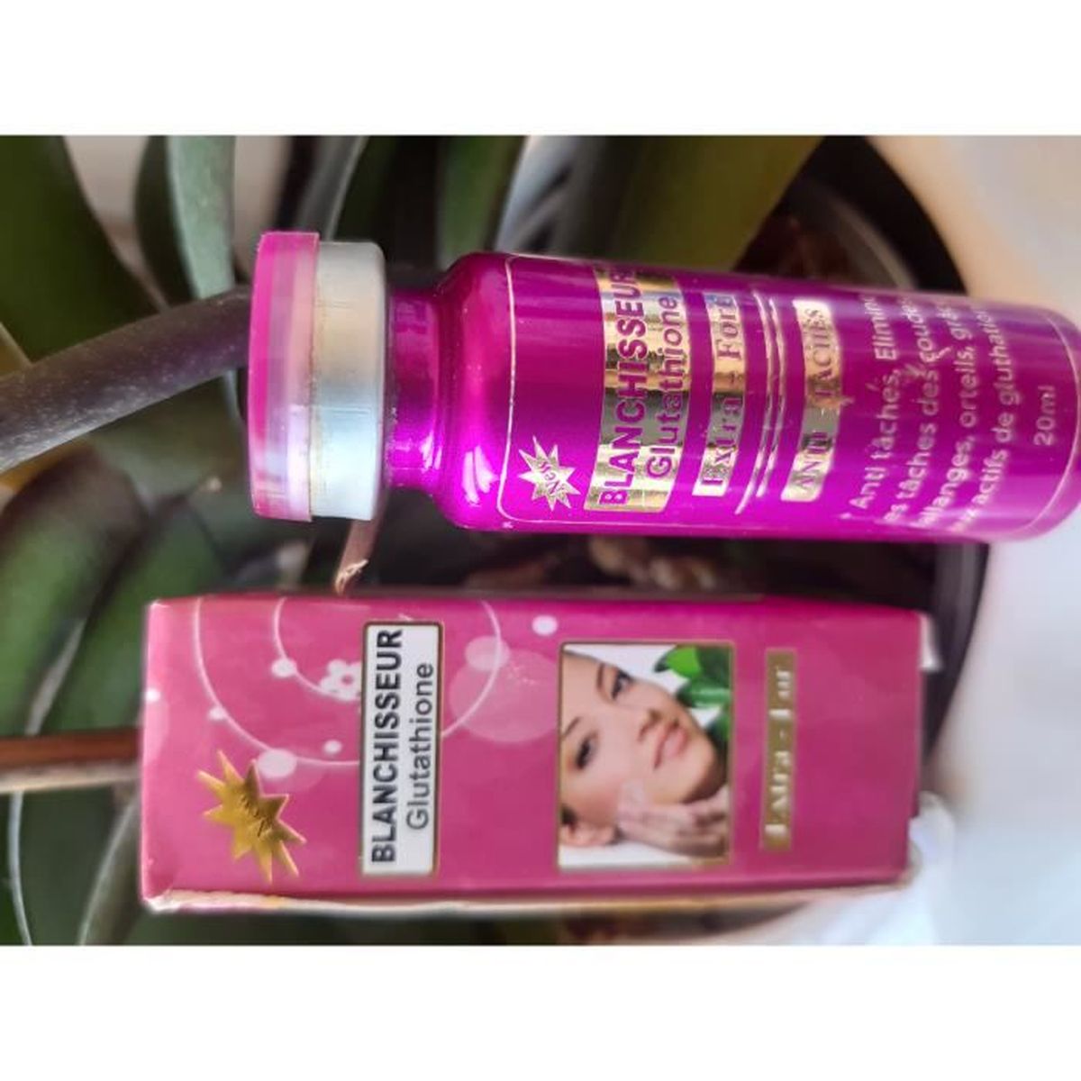 Sérum éclaircissant 36 Heures - Hyper Blanchissant - 60 Ml - SPF 5 - Pour Visage Et Corps