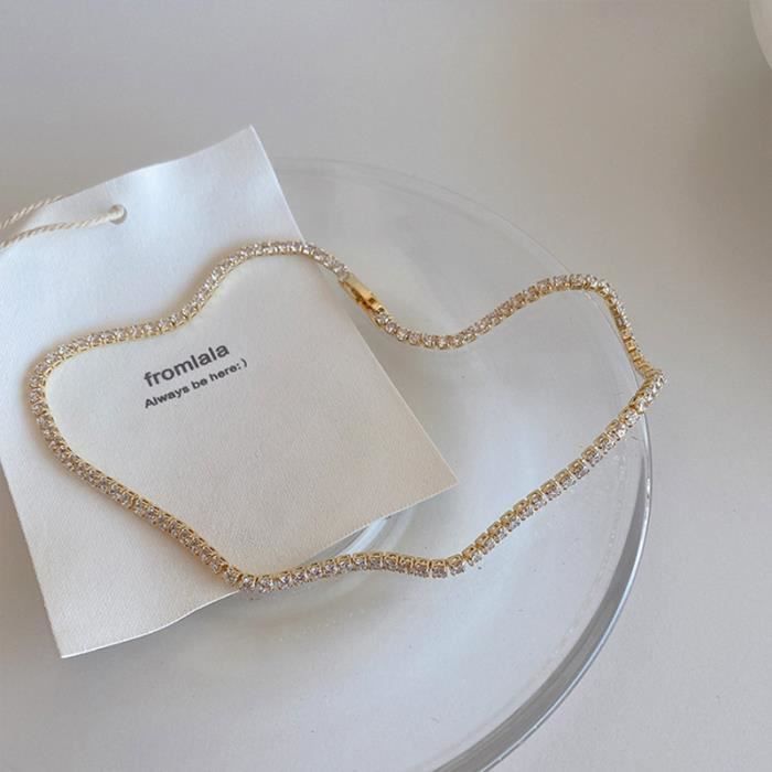 NEUF ! collier ras de cou chaine et coeur doré
