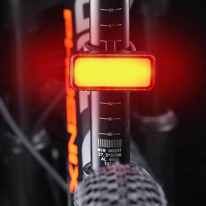 Lampe vélo LED lampe de vélo lumière rouge lampe pour vélo feu arrière  rouge clair - Cdiscount Sport