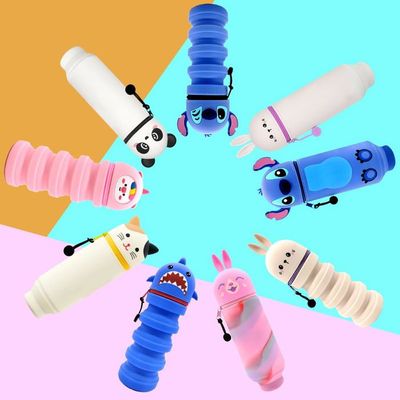 Stylo 0.7mm Friction Trousse École 2-en-1 Kawaii - 10 Stylos Gel Effaçables 0.7mm + Étui Ours Silicone Souple Trousse école Silicone