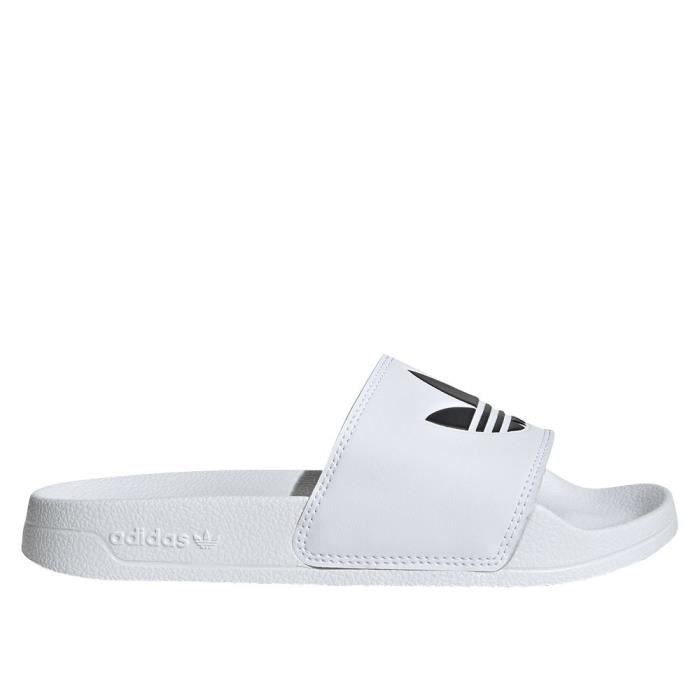 claquettes adidas blanches