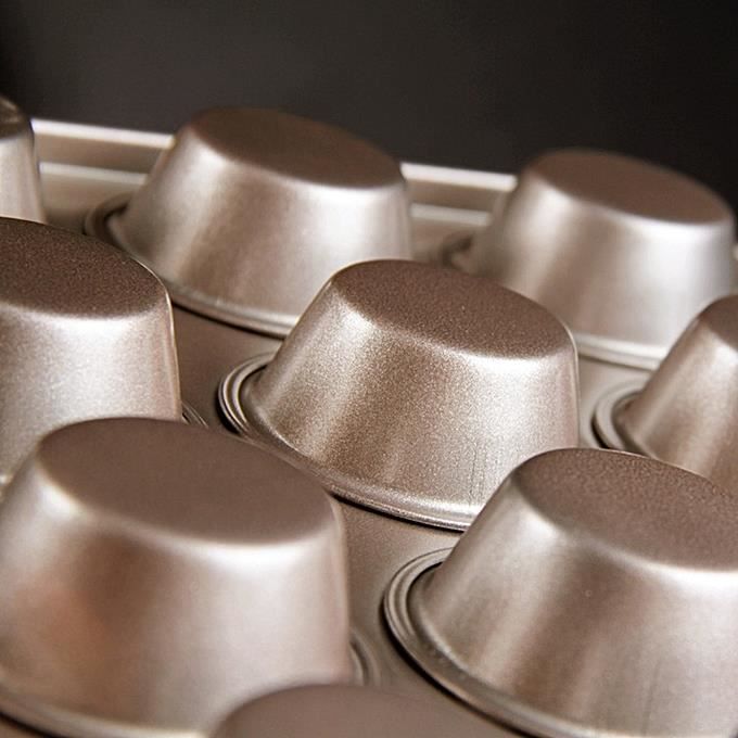 Moule à Mini-Muffins 12 Empreintes - Revêtement Antiadhésif, Acier De Qualité, Parfait Pour Petits Gâteaux (Anthracite)