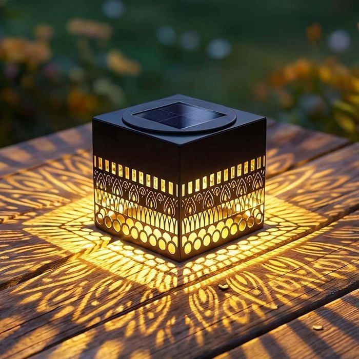 Lumières Mandala Solaires Décoratives Éclairage Extérieur à Énergie Solaire en Métal pour Terrasse Mur et Escalier Étanche
