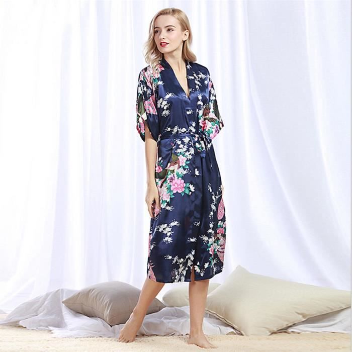 Nuisette et top peignoir satin
