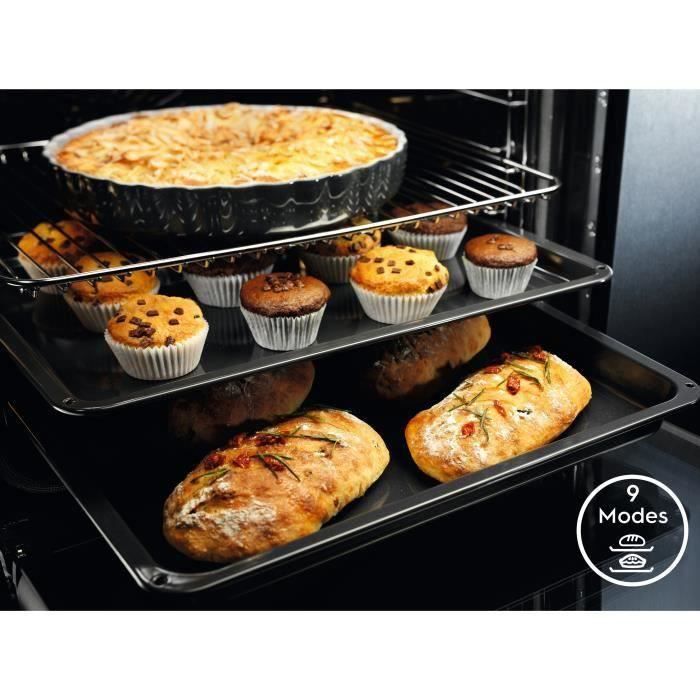 SHOT CASE - Four électrique encastrable pyrolyse chaleur pulsée - ELECTROLUX - EOF6P41X - Inox - Porte froide - 68 L - Classe A+ - E