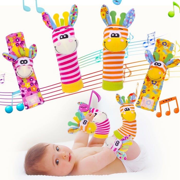 Ensemble hochets et chaussettes pour bébé jouets sensoriels doux pour le développement précoce des nouveau-nés jusquà 3 ans