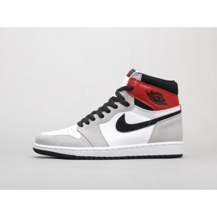 Chaussures de basket Nike - Air Jordan 1 High OG Smoke Grey (GS) - Blanc - Smoke Ash - Small Union Chaussures de basket Nike - Air Jordan 1 High OG Smoke Grey (GS) - Blanc - Smoke Ash - Small Union