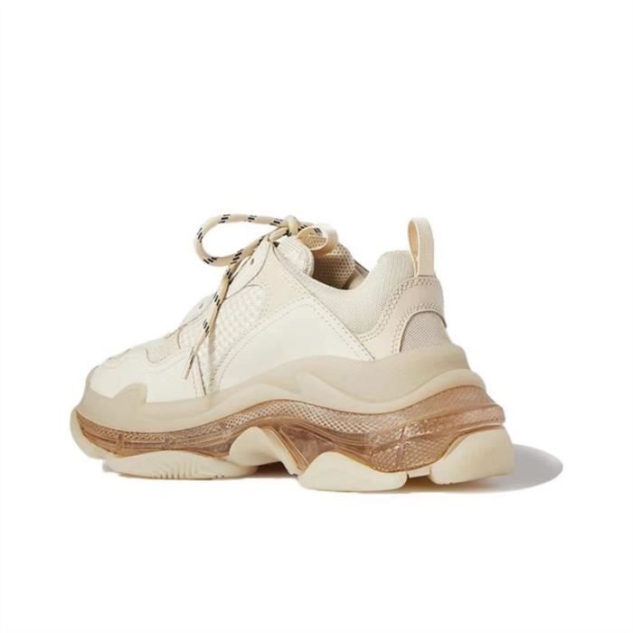 BALENCIAGA Triple s couleur th au lait Couleur th au lait