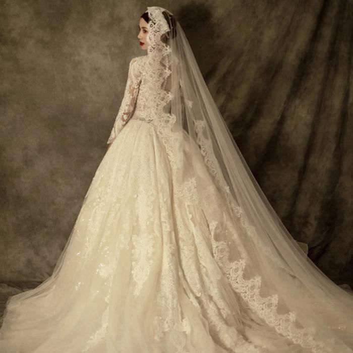 Grosse robe top de mariée