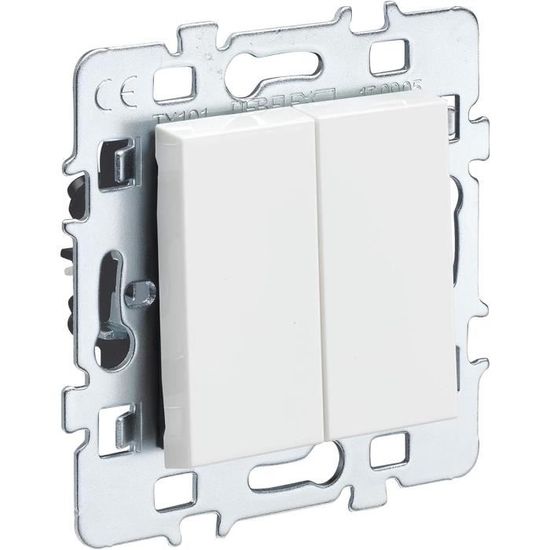 Prise Murale Double 2P+T 16A Casual Legrand - Blanc Brillant, Installation Facile, Bornes Automatiques - Fabrication Française - 6