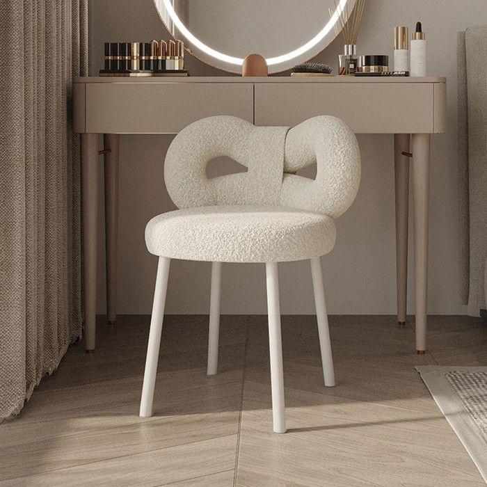 Fauteuil de chambre – FIANAO – structure acier carbone – assise laine synthétique – dossier nœud – 37x37x46 cm – Blanc