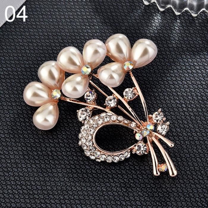 Broche en alliage de perles et strass de haute qualité pour femmes vêtements élégants châle boucle épingl RN3557302