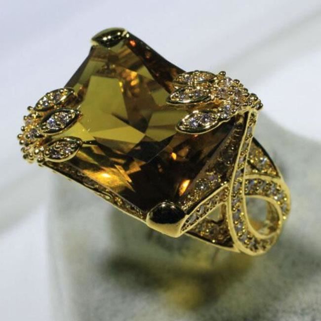 Anneaux Bague zircon plaque or jaune verre fume carre Achat Vente bague anneau Femme Adulte Jaune Cdiscount