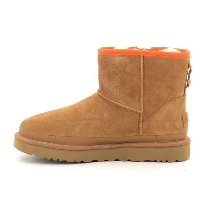 Bottes Classic Mini UGG Marron Fermeture eclair Semelle en canne a sucre renouvelable Marron Cdiscount Chaussures