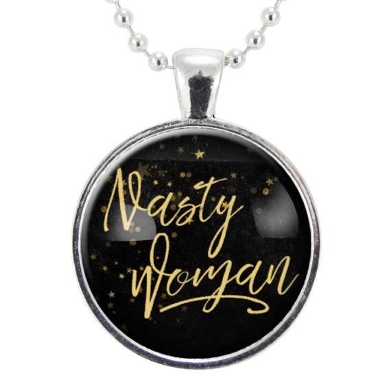 Collier Nasty De Citation De Femme Bijoux Feministe Pendentif De Feminisme D Egalite De Genre De Puissance De Fille Achat Vente Sautoir Et Collier Collier Nasty De Citation De Femme Adulte Collier Nasty De Citation De Femme Bijoux Feministe Pendentif De Feminisme D Egalite De Genre De Puissance De Fille Achat Vente Sautoir Et Collier Collier Nasty De Citation De Femme Adulte
