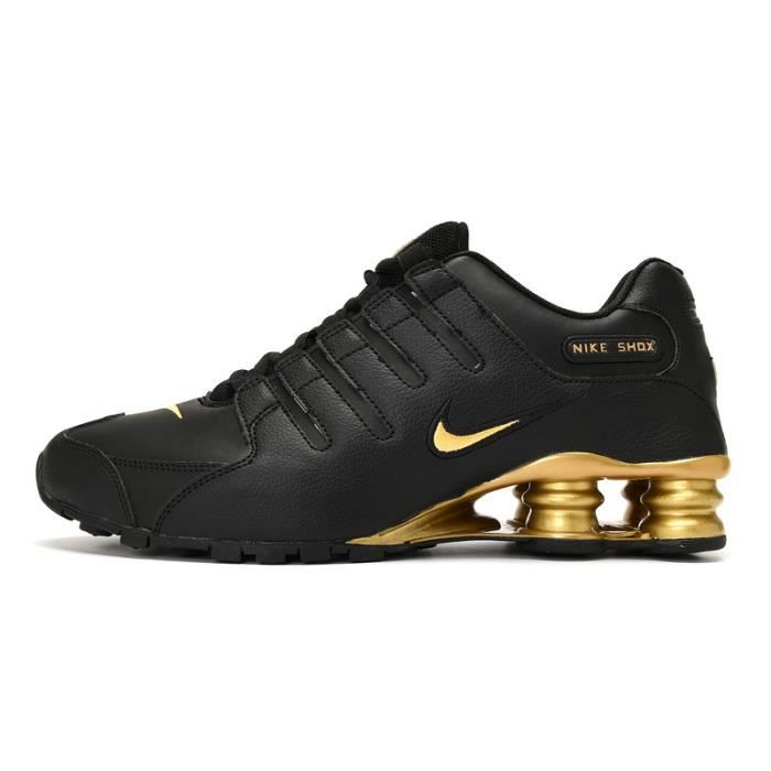 Nike SHox NZ Non Slip Low Top Running Shoes black gold Cdiscount Sport