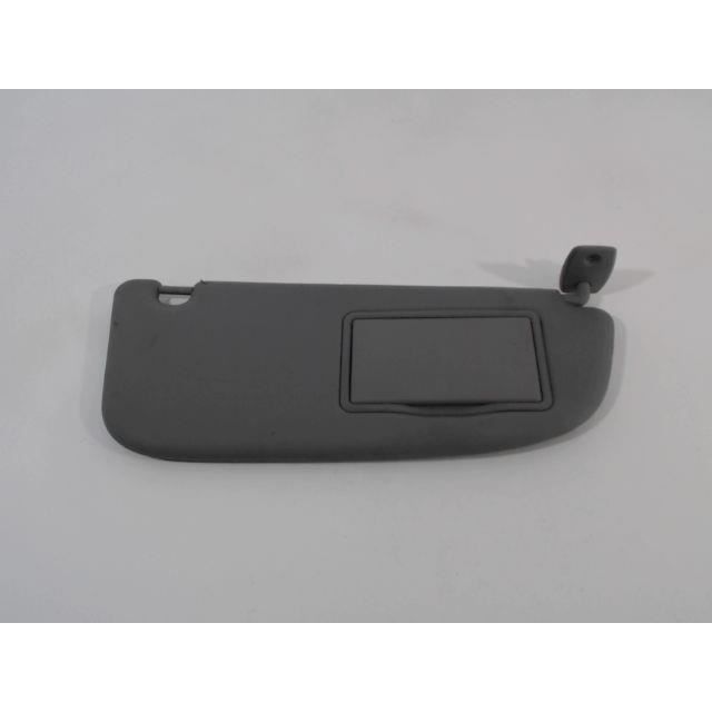 Pare-soleil droit Audi A4 2001-2004 - Référence 8E0857552J85P - Couleur