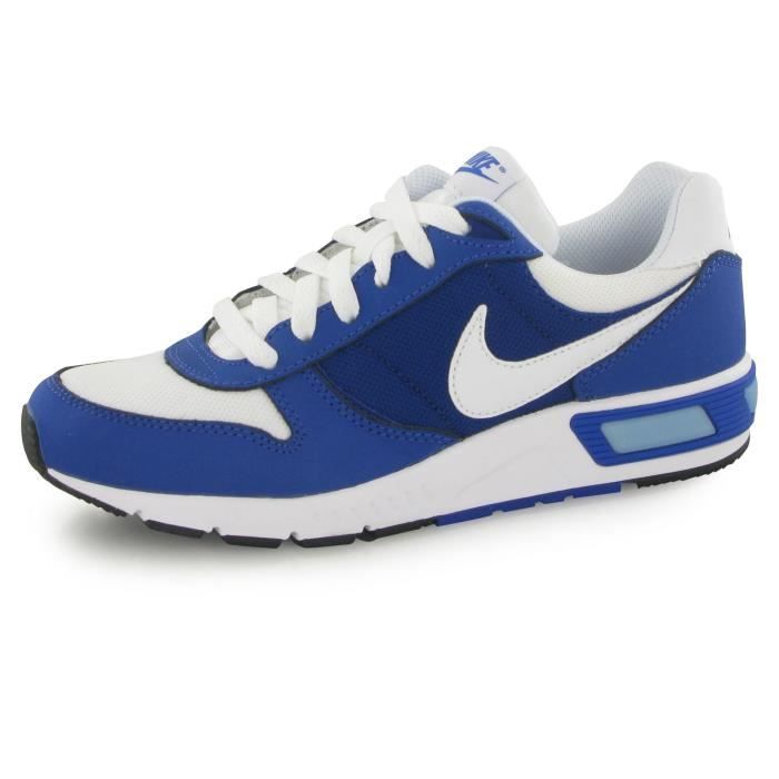 nike nightgazer bleu