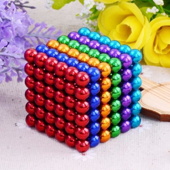 M Cube, Les 216 Cubes Magnétiques, L'aimant Jouet