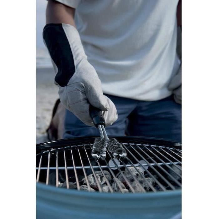 Brosse de nettoyage pour barbecue à deux têtes - WEBER - En acier  inoxydable - Idéale pour les grilles en fonte - Cdiscount Jardin