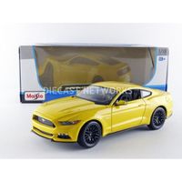 Voiture Miniature de Collection - MAISTO 1/18 - FORD Mustang GT - 2015 - Jaune - 31197Y