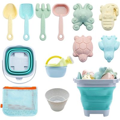 RISVOWO 19 Pièces Jouet de Plage de Voyage, Kit de Jeu de Plage Enfant avec Sac en Filet, Seau Plage, Pelles de Plage, Pelle Râteaux, Moules à Sable