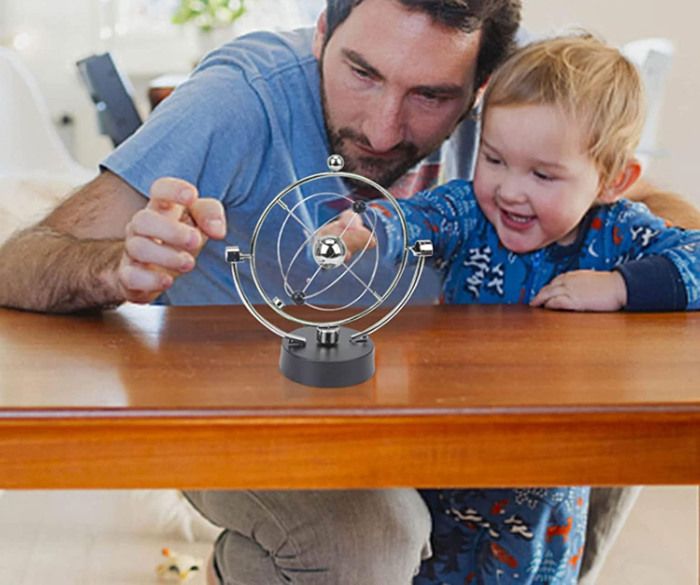 Gupcaqosjw Perpetuum Motion Toy, Perpetuum Jouet de bureau mobile, jouet d'art cinétique, modèle terrestre, gadget physique scientifique, mobile perpétuum de la terre, bascule magnétique rotative
