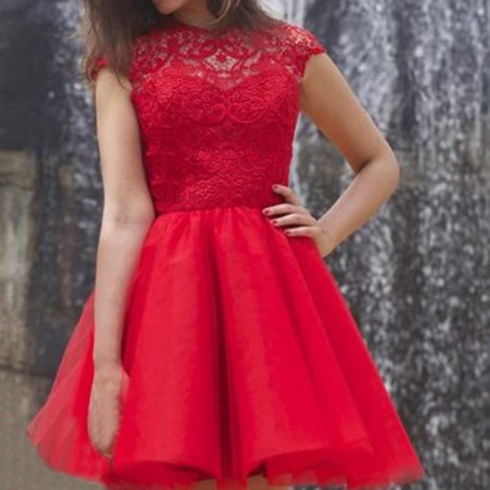 robe rouge dos nus