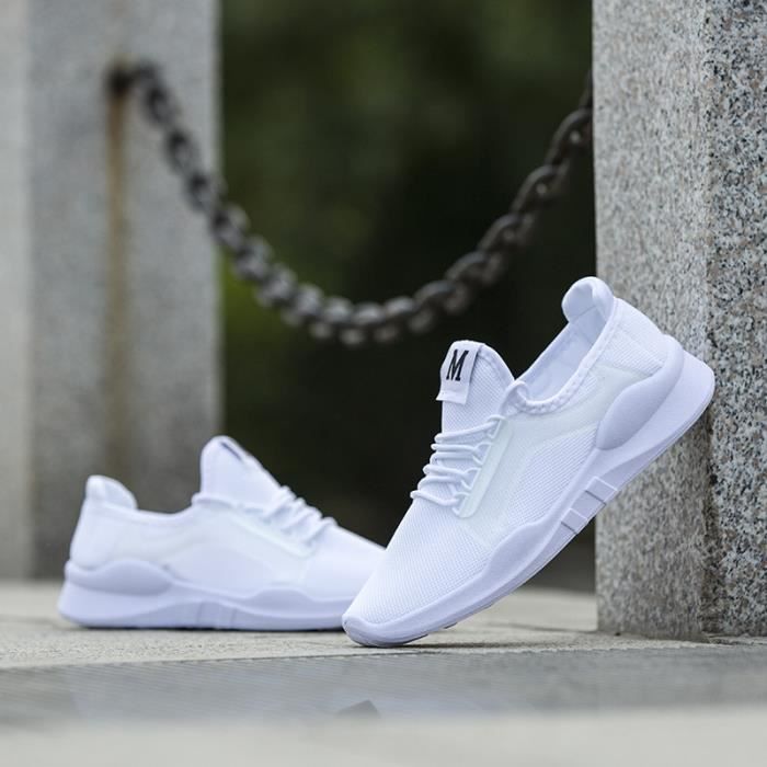 Baskets tn Plus - Femme Homme - Chaussures Entraînement de Sport - Blanc  Noir