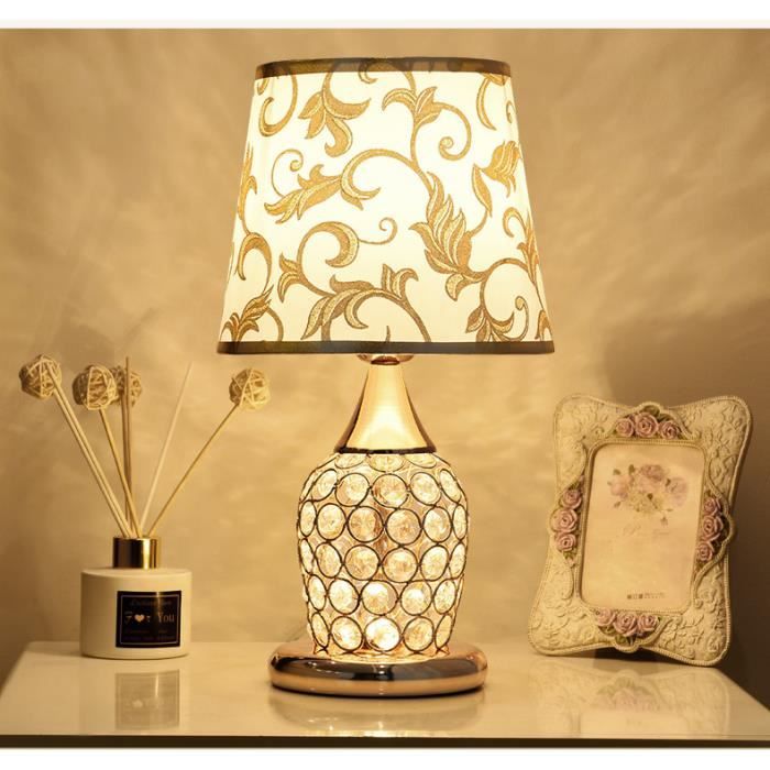 Lampe de table en cristal lampe de chevet décorative créative chambre à coucher moderne simple mode romantique chaude
