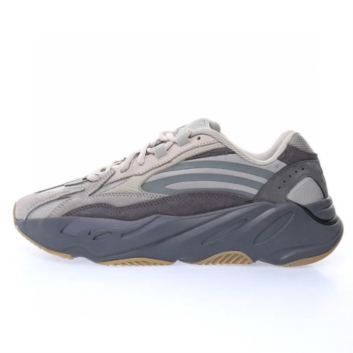 Baskets adidas Yeezy Boost 700 / gray brown Gray brown - Cdiscount ...